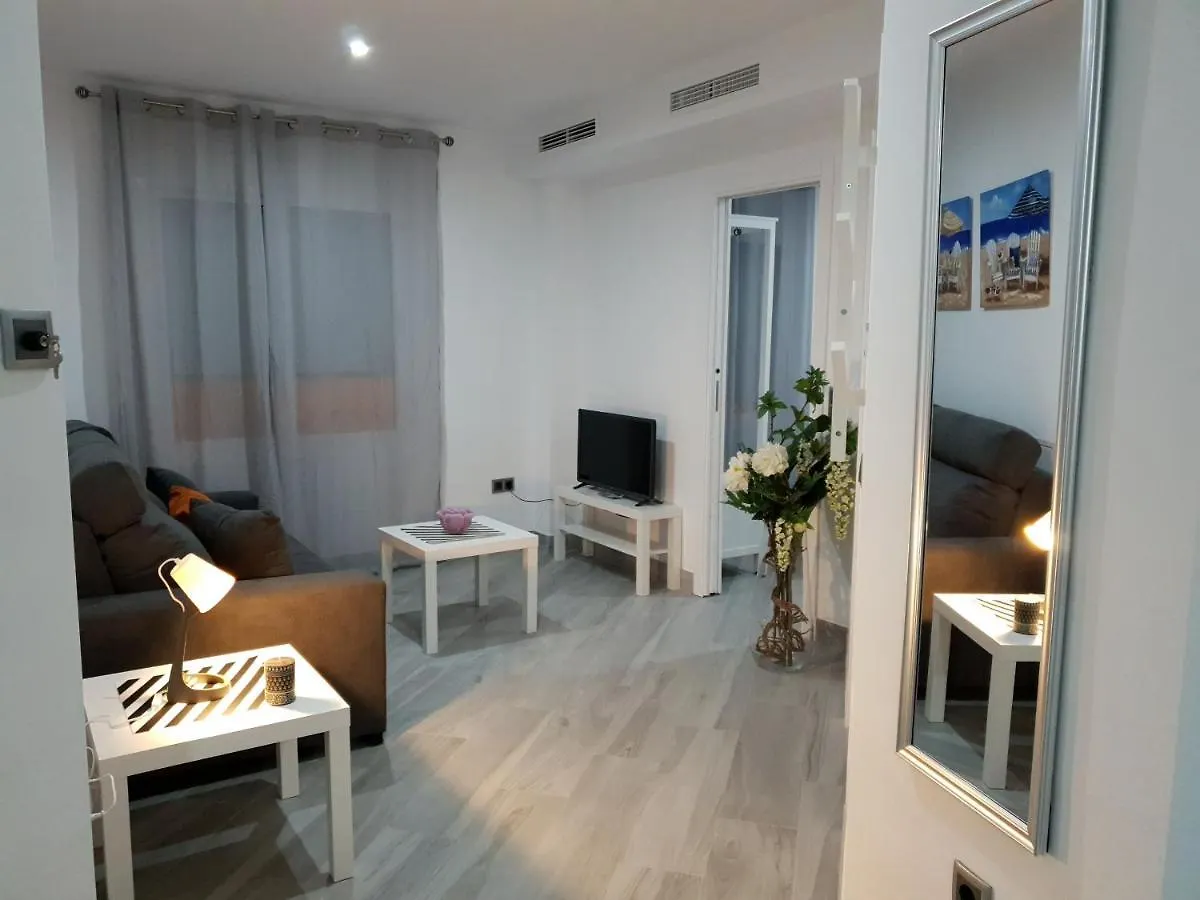 Lägenhet Apartamentos Gran Plaza De Nerja